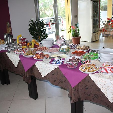 Hotel Cliche San Lucido Εξωτερικό φωτογραφία