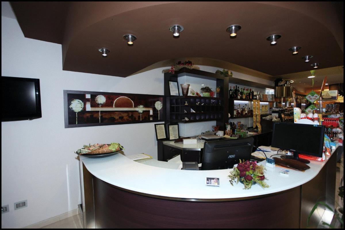 Hotel Cliche San Lucido Εξωτερικό φωτογραφία