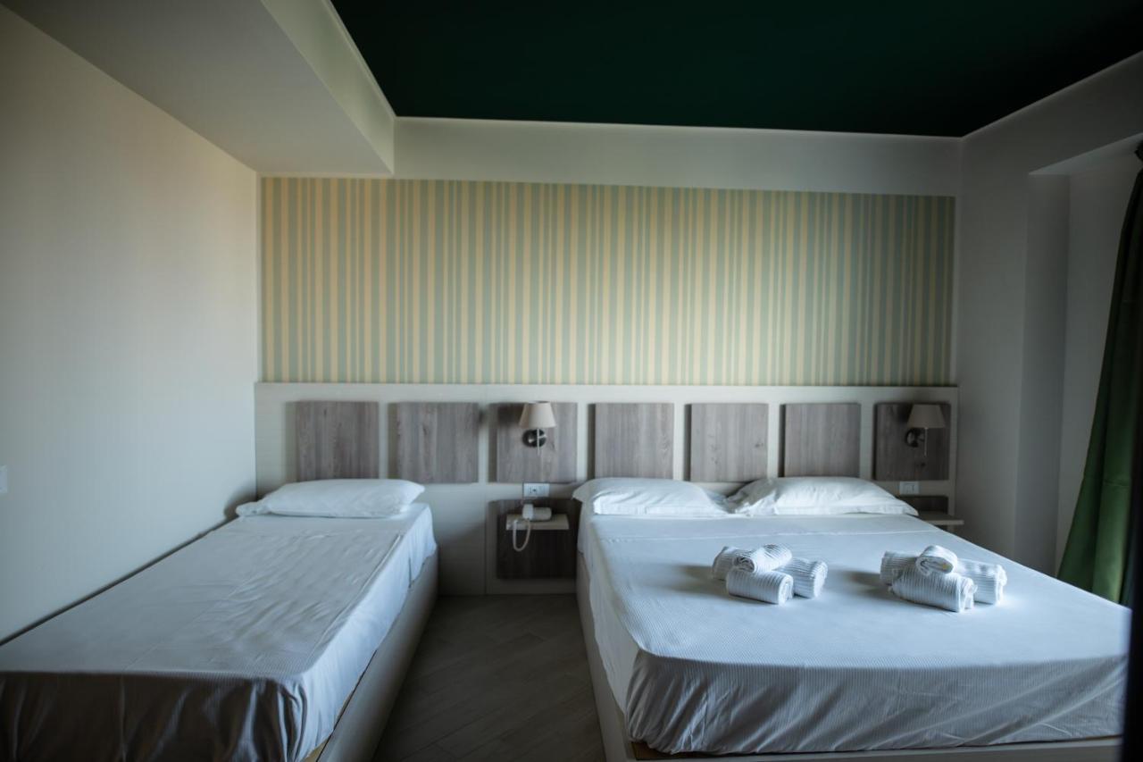 Hotel Cliche San Lucido Εξωτερικό φωτογραφία